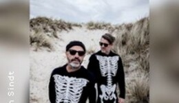 Plewka & Schmedtje - Between the Lights