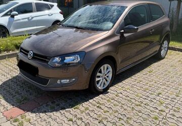 VW Polo 90.000 km 6.900 &euro; Rostock 18055