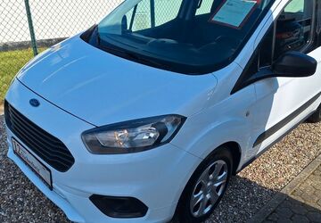 Ford Tourneo Courier 160.000 km 5.990 &euro; Rostock 18146