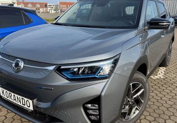 KGM Korando 2.500 km 29.890 &euro; Rostock 18069