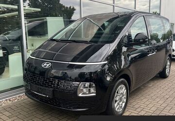 Hyundai STARIA 25.360 km 40.990 &euro; Rostock 18146
