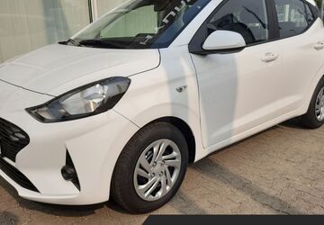 Hyundai i10 2.500 km 14.990 &euro; Rostock 18146