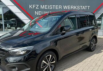 Mercedes-Benz EQT 16.073 km 26.990 &euro; Mönchhagen 18182