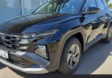 Hyundai TUCSON 1.800 km 35.790 &euro; Rostock 18146
