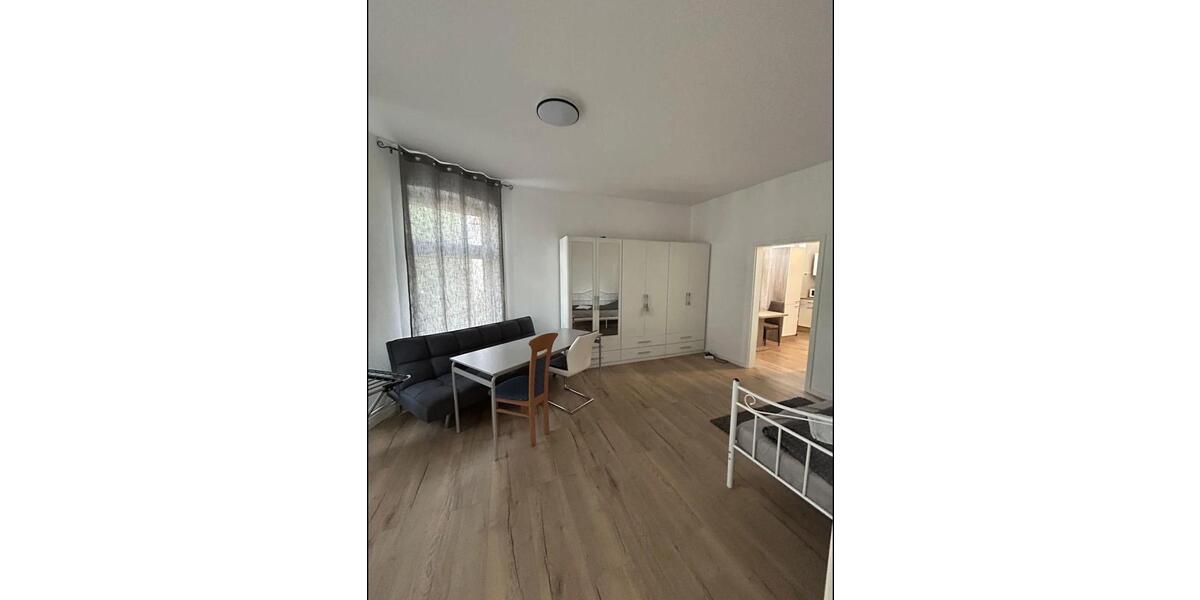 Etagenwohnung Bützow - 1 Zimmer, 36 m&sup2;, 30&euro; | Angebot:26165214