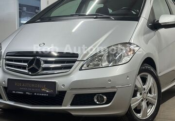 Mercedes-Benz A 180 92.806 km 8.299 &euro; Roggentin 18184