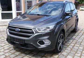 Ford Kuga 185.000 km 10.490 &euro; Rostock 18055