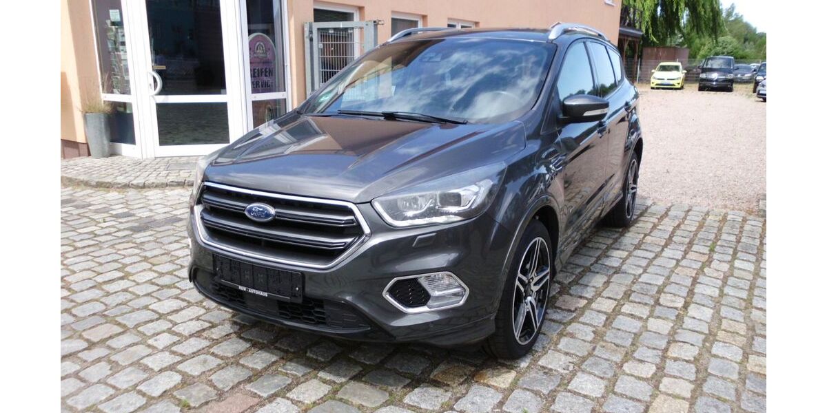 Ford Kuga 185.000 km 10.490 &euro; Rostock 18055
