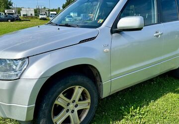 Suzuki Grand Vitara 227.773 km 2.300 &euro; Rostock 18147