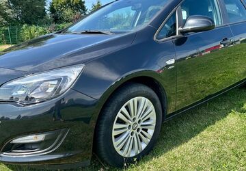 Opel Astra 216.054 km 3.000 &euro; Rostock 18147