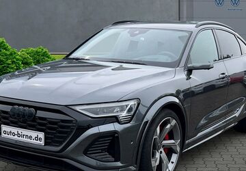 Audi SQ8 e-tron 29.352 km 74.880 &euro; Bad Doberan 18209