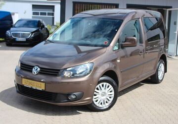 VW Caddy 166.422 km 14.499 &euro; Rostock 18107