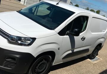 Citroen Berlingo 30.000 km 17.589 &euro; Broderstorf / Rostock 18184