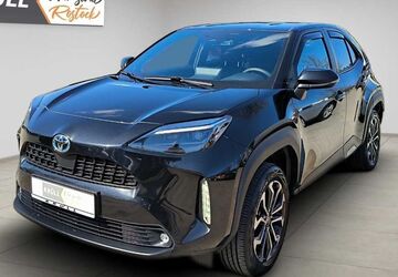 Toyota Yaris Cross 27.600 km 22.980 &euro; Rostock 18146