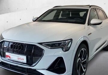 Audi e-tron 44.385 km 55.990 &euro; Rostock 18059