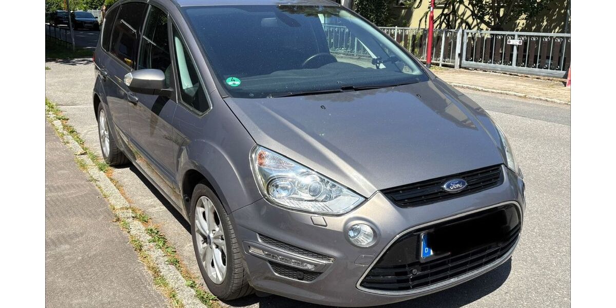 Ford S-Max 95.800 km 12.100 &euro; Rostock 18147