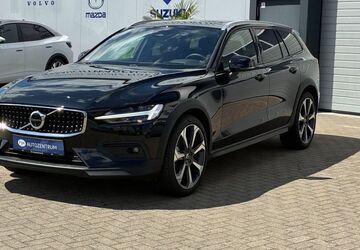 Volvo V60 Cross Country 14.630 km 45.990 &euro; Rostock 18146