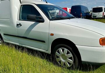 VW Caddy 231.489 km 800 &euro; Rostock 18147