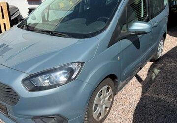Ford Tourneo Courier 169.551 km 4.550 &euro; Rostock 18057
