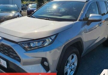 Toyota RAV 4 38.000 km 31.990 &euro; Rostock-Warnemünde 18119